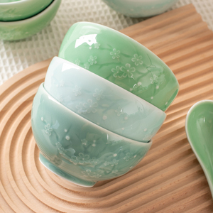陶瓷碗家用2024新款4.5英寸吃饭碗单个高颜值梅花浮雕耐高温餐具