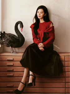 刘诗诗明星同款新年战袍法式千金感小香风过年红色毛衣连衣裙套装