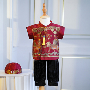 男宝宝一周岁宴礼服春秋季中式唐装中国风红色拜年服婴儿抓周衣服