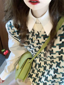 绿色小香风针织马甲女秋冬季叠穿衬衫搭配毛衣背心外搭坎肩两件套