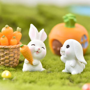 微景观卡通小兔子迷你可爱白兔多肉植物花盆摆件蘑菇房胡萝卜动物