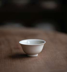 元无悠然草木灰陶瓷圆口沿杯中式纯色品茗杯主人杯功夫建盏茶杯