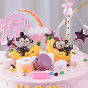 香蕉猴蛋糕装饰摆件网红创意可爱情侣搪胶猴子公仔生日烘焙插件