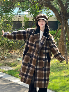 韩版格子咖色呢子大衣女冬学院风宽松过膝小个子可爱毛呢外套上衣