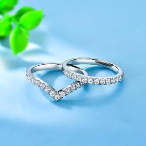 锆石仿钻石排钻V形戒指纯镶钻排戒情侣款结婚钻戒食指送女朋友