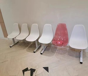 透明椅子三人位排椅室内等候椅彩色女装店休息户外长椅网红靠背椅