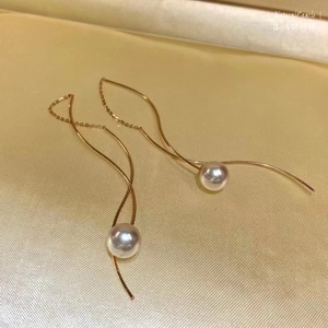 正圆镜面光日本进口Akoya海水珍珠耳线 18K金波浪设计款珍珠耳环