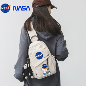 NASA联名潮牌胸包单肩斜挎包男休闲运动背包大容量2024新款包包女