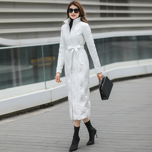 白色羽绒服女2023冬季新款刺绣立领修身显瘦中长款白鸭绒保暖外套