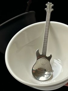 贝斯勺吉他勺子音乐咖啡勺不锈钢甜品勺创意搅拌勺调羹汤勺雪糕勺