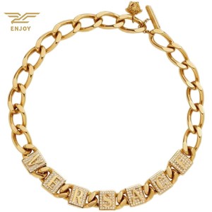 Versace/范思哲女士2024新款瓷砖水晶项链盒形图案徽标字母金色
