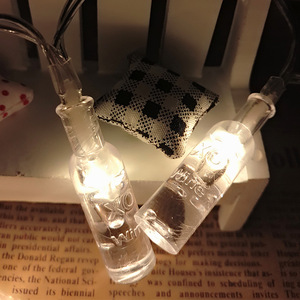 新款XO酒瓶造型灯串4米40灯透明酒瓶玻璃瓶灯串LED电池灯串