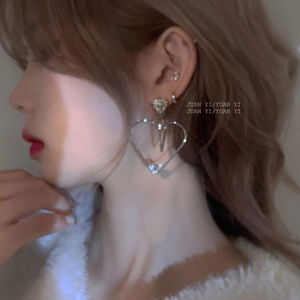 灵动爱心~小众设计韩国东大门气质仙女镶钻时尚潮流新款耳环耳钉
