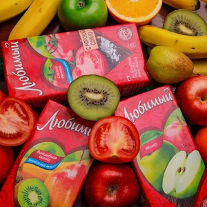 俄罗斯进口喜爱柳缤梅石榴果汁多口味樱桃草莓葡萄混合水果汁