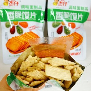 杰仔香脆馍片辣条鸡汁酱汁馍片32克怀旧辣条干片素食面制品包邮