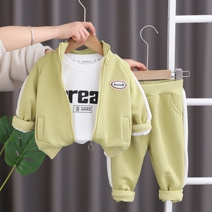 婴儿衣服春季2024新款时尚休闲运动服三件套一岁男孩子宝宝春秋装