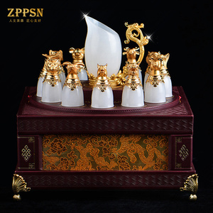 意大利ZPPSN和田玉十二生肖白酒杯套装轻奢中式复古创意酒具礼盒