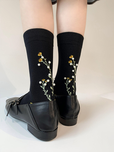 MarcKily秋冬新款小腿袜女设计师小花枝珍珠中筒袜甜美复古堆堆袜