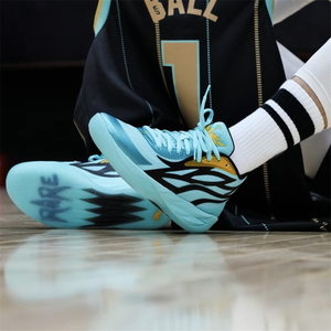 拉梅洛鲍尔二代 三球MB.02黄蜂队配色限定鸳鸯签名男女实战篮球鞋