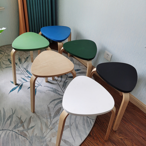 IKEA宜家网红三脚凳子北欧风格叙勒凳子弯曲木现代简约多色木凳餐