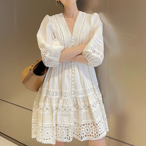 棉麻蕾丝V领小白裙连衣裙 白色法式中长款气质显瘦设计感裙子女
