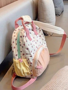 新款帆布草莓双肩包儿童女生多巴胺拼色可爱休闲出游书包校园