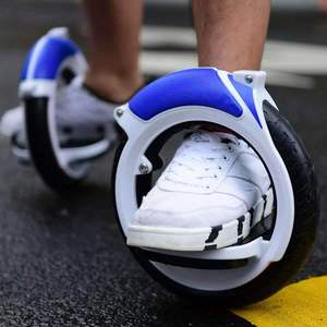 运动风火轮新款户外极限运动旱冰代步鞋PU轮双轮脚踏速滑滑板鞋。