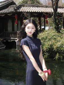 中国风改良式旗袍女2024年春夏新款复古气质高端修身高开叉连衣裙