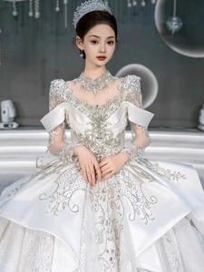 法式蕾丝婚纱2024新款新娘高级质感重工奢华长袖大拖尾白色主纱春