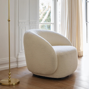 北欧轻奢羊羔绒客厅旋转沙发椅意式异形设计师弧形网红单人休闲椅