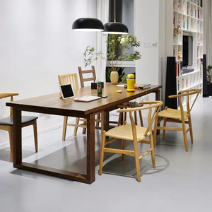 现代简约实木餐桌椅组合 家用小户型复古长方形餐桌 饭馆用餐桌子