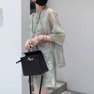 中式国风绿色刺绣斜襟珠扣系带衬衫女夏高腰显瘦轻奢阔腿短裤套装