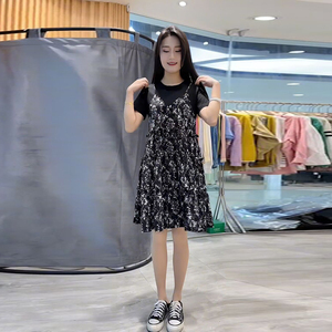 连衣裙女夏2024新韩版假两件设计感碎花短袖法式小个子中长a字裙