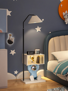 床头柜儿童男孩现代简约创意宇航员卧室落地灯一体床边柜置物架