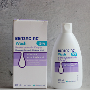 Benzac AC 5%控油去痘去黑头洗面奶 200ml