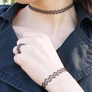 韩版网红锁骨链女学生简约手链戒指套装黑色蕾丝项圈颈链脖子饰品