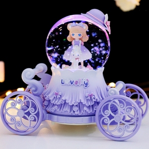 芭比娃娃八音盒水晶球音乐盒可旋转发光梦幻公主精致南瓜马车盒2