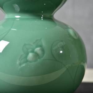 龙泉青瓷刻花葫芦瓶陶瓷工艺品摆件样板间装饰中式大花瓶精致创意