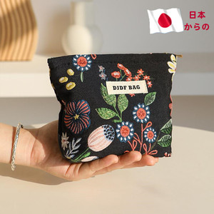 日本迷你零钱包特小布包女口红包小号化妆包包里的收纳小包补妆包