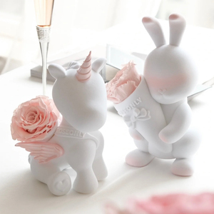 【情人节礼物】【于适同款】ROSEONLY甜心兔十周年永生花玫瑰告白