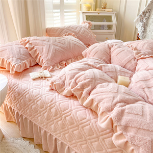 冬季珊瑚牛奶绒四件套加厚法兰绒被套夹棉床盖款床单韩式床上用品