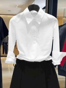 香影᷂旗舰店官方新女装2024年春季新款时尚洋气白色衬衫女弹力白
