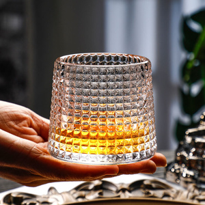 。加厚水晶玻璃酒杯欧式旋转威士忌杯创意个性洋酒不倒翁陀螺杯子