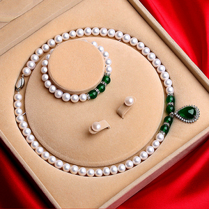 周­大福近圆天然淡水珍珠项链套装纯银送妈妈婆婆老婆母亲节礼物