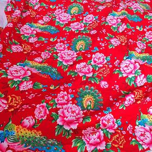 新疆包邮东北大花布老式被子纯棉被套布料被面大红牡丹传统包边棉