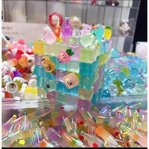 儿童宝石玩具七彩公主的宝石塑料水晶钻石亚克力冰块五彩缤纷碎石