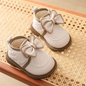 回力宝宝鞋子0-2岁1秋冬女童棉鞋公主学步婴儿保暖加绒雪地靴百搭