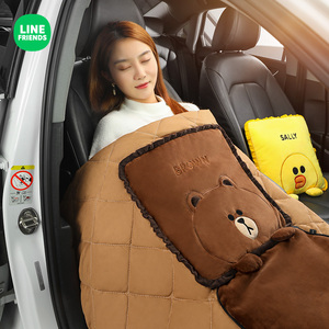 LINE FRIENDS可爱汽车抱枕被两用靠枕多功能折叠午休毯子保暖便携