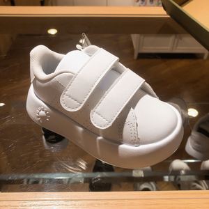 小鱼日本代购 阿迪达斯 儿童鞋子 拍下不退换 不带鞋盒