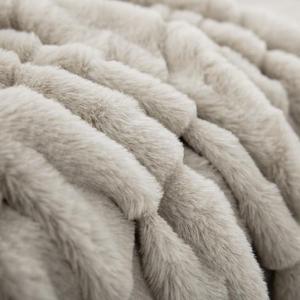 双层小兔毛毯仿皮草毛绒毯子毛毯冬季加厚学生宿舍沙发毯休闲毯